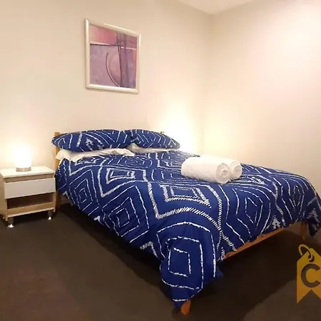 Delight In Dickson -2Bd 2Bth 2Csp Apt Canberra Exterior photo