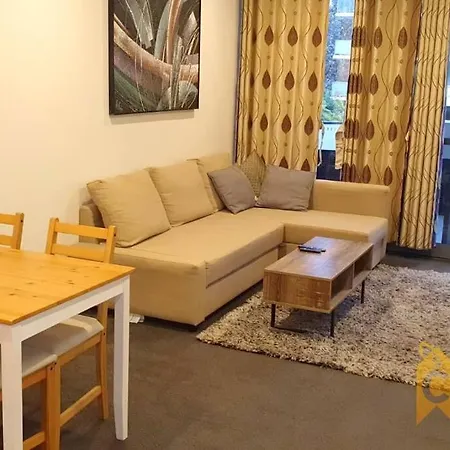 Delight In Dickson -2Bd 2Bth 2Csp Apt Canberra Exterior photo
