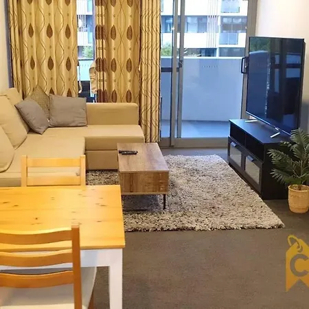 Delight In Dickson -2Bd 2Bth 2Csp Apt Canberra Exterior photo